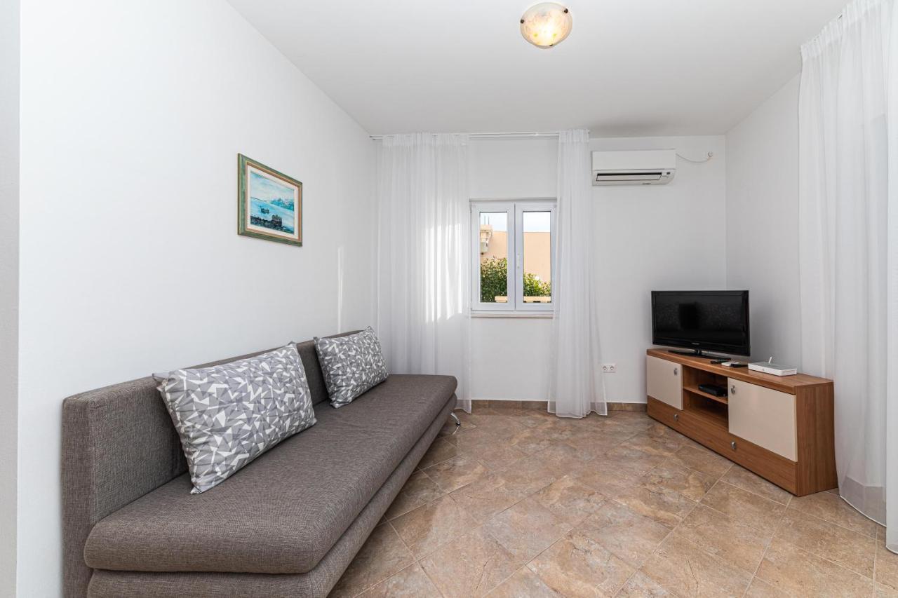 Rajcic Apartments Рогозница Экстерьер фото